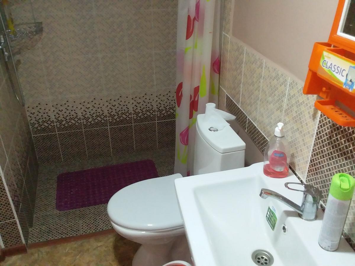 Lovely Home For You Osh Ngoại thất bức ảnh